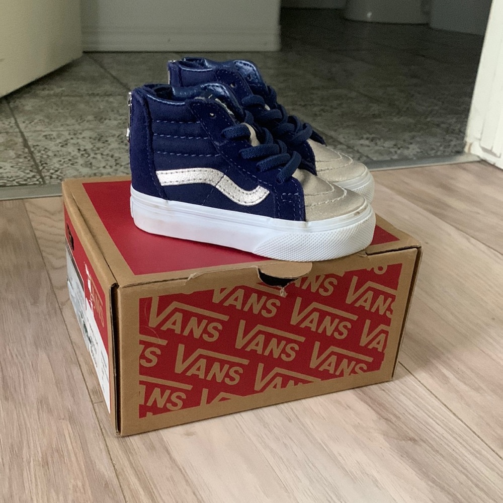 Like New Baby Toddler High Top Vans - size 4T